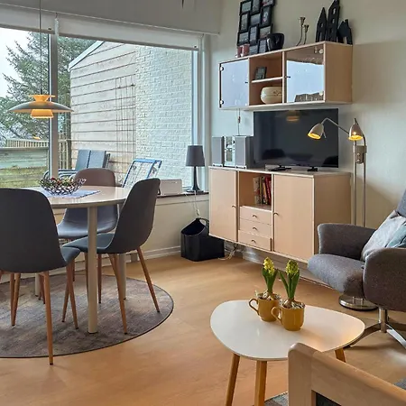 Apartamento 1 Bedroom Beautiful In