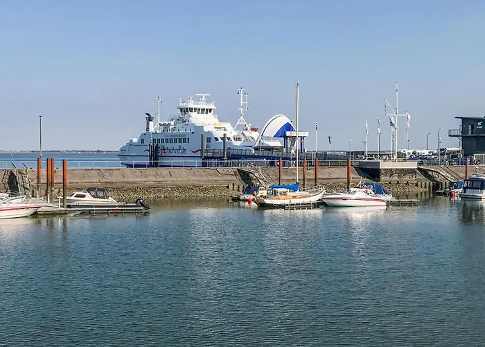 Apartment 1 Bedroom Beautiful In Romo