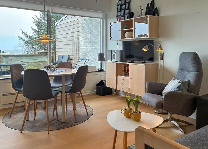 Apartment 1 Bedroom Beautiful In